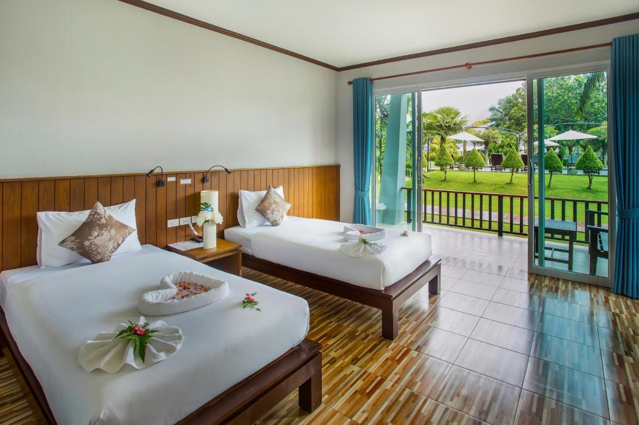The La Valle'E Resort Khao Lak Bagian luar foto